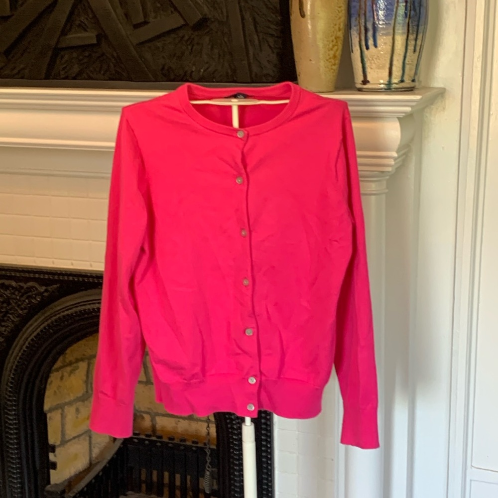 Lands End‎ pink cardigan. Preowned.
